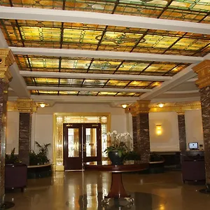 2* Hotel Imperial Court